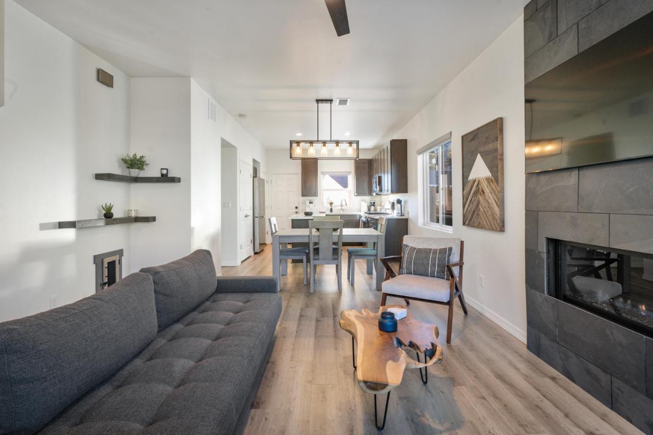Flg Retreat - Modern Home With Mountain Views Flagstaff Esterno foto